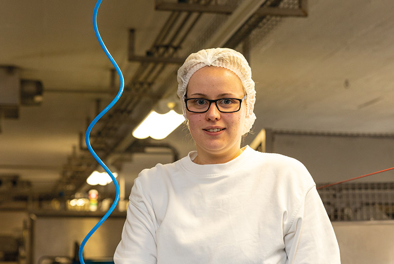 Selina Schäfer – Fachkraft für Lebensmitteltechnik in Fritzlar