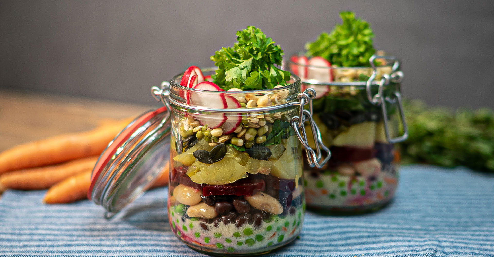 Rezept für Salat im Glas – vollwertiges Mittagessen to go | Hengstenberg