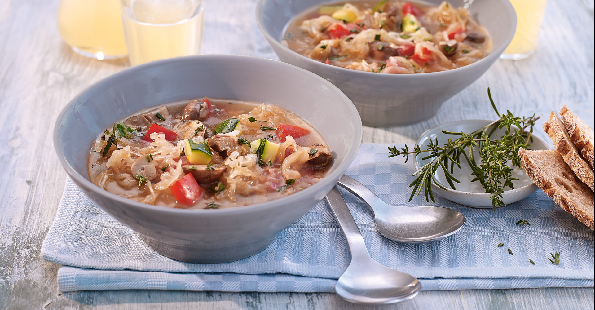 Rezept für vegetarische mediterrane Sauerkraut-Suppe