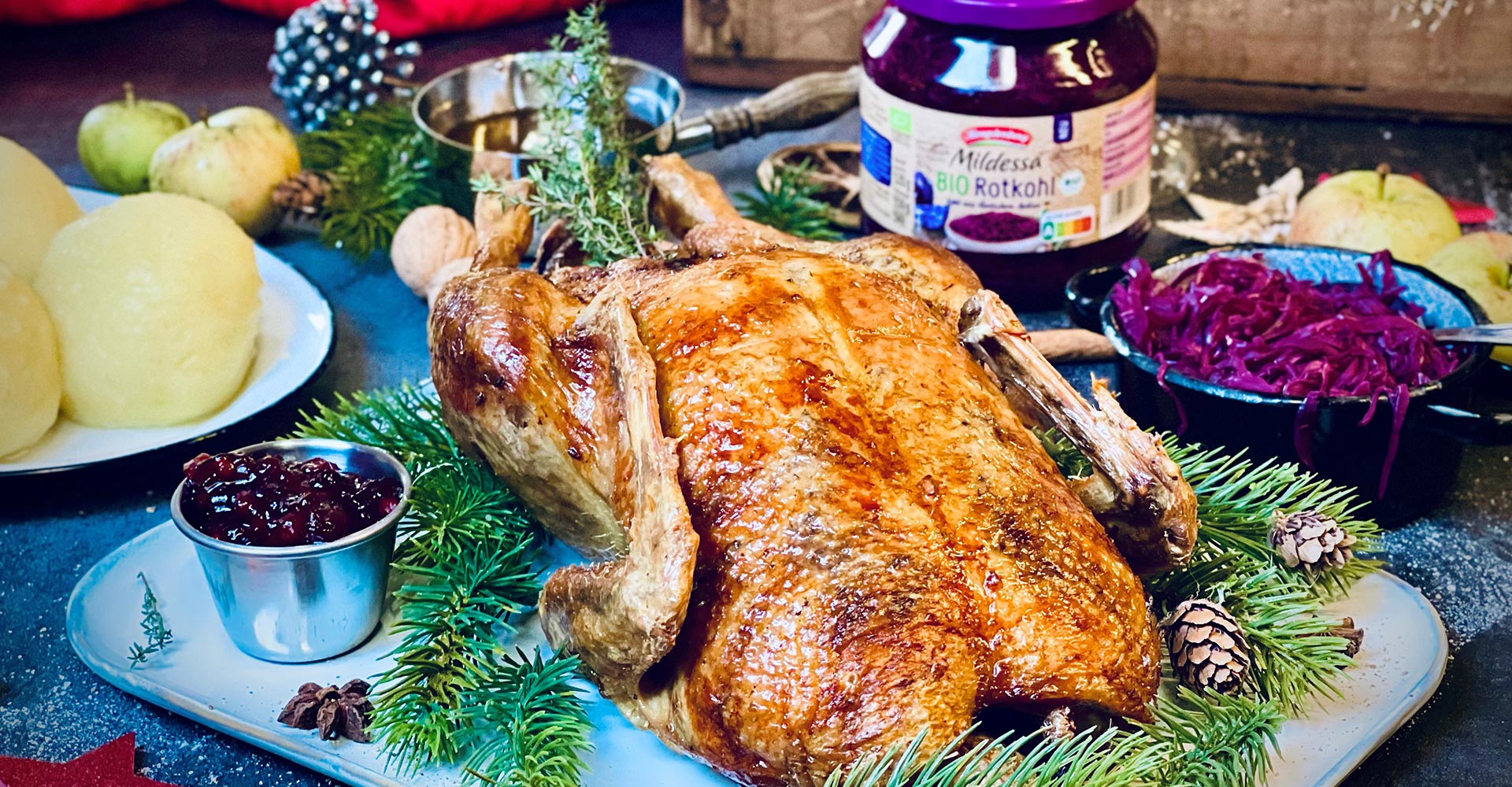 Weihnachtsente mit Rotkohl