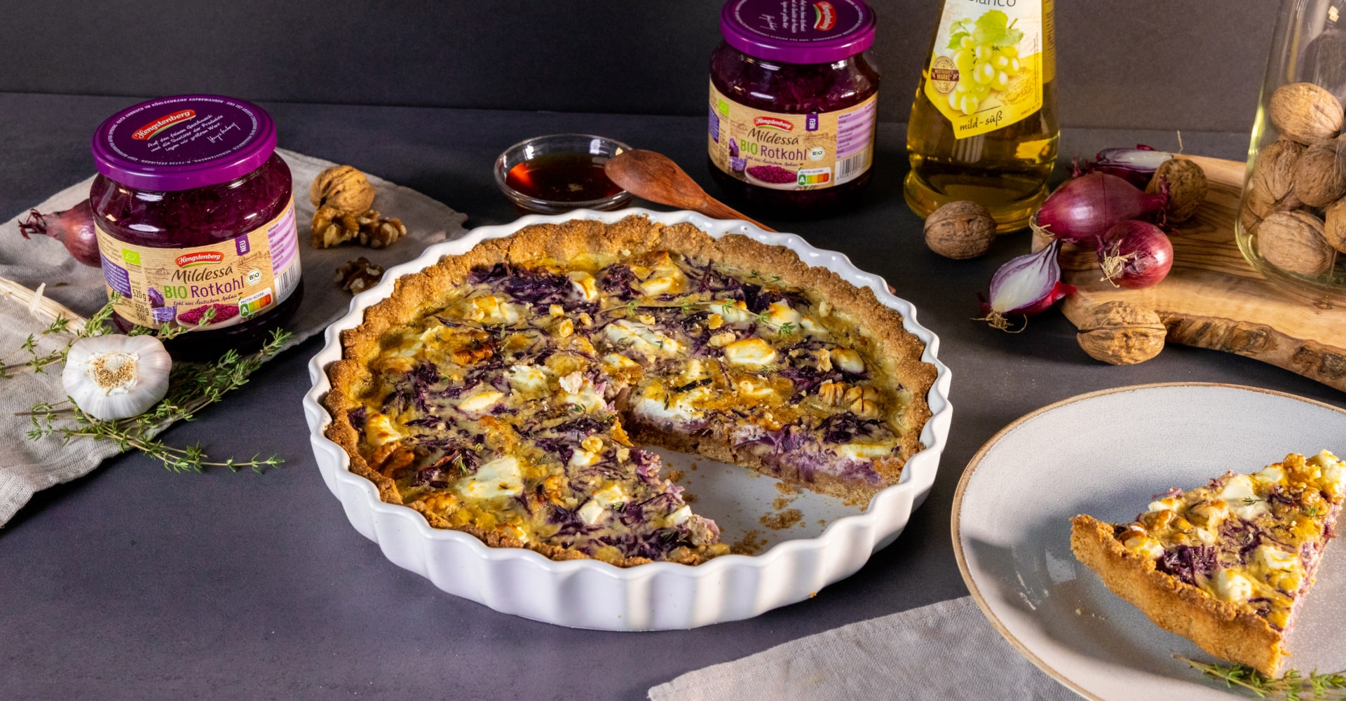 Vegetarische Rotkohl-Quiche