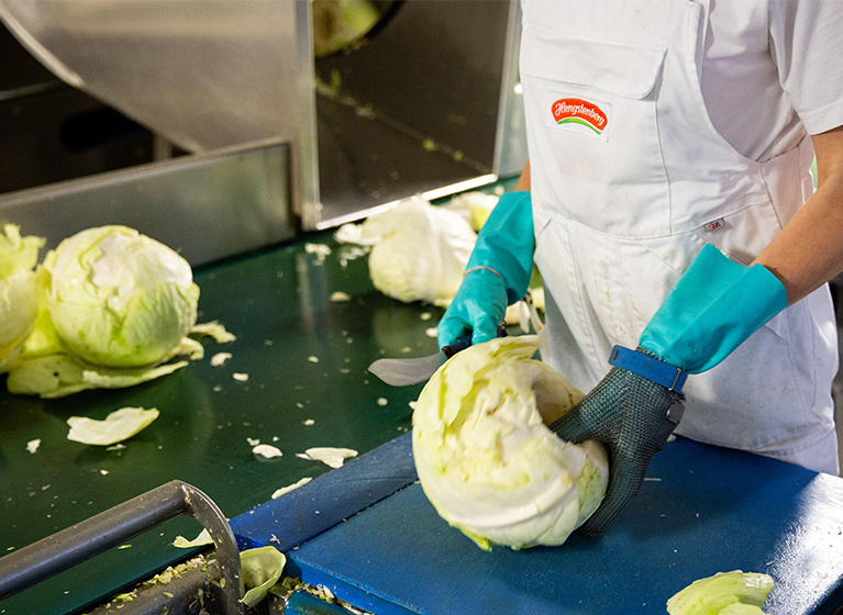 Kohl-Umblätter entfernen